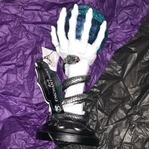 Light-Up Snake & Skeleton Hand